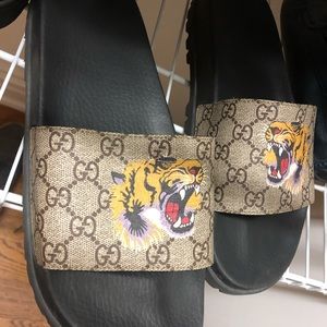 Gucci Monogram Sandals size 11 Men’s